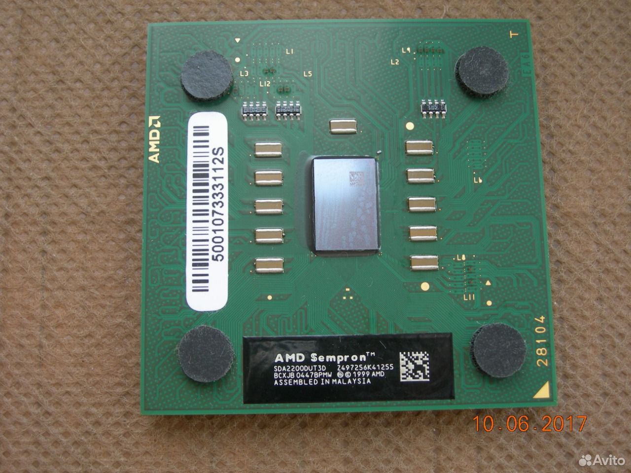 Cpu amd sempron 3850 box 1. Amd sempron sda2400dut3d. 754 сокет процессоры. процессор amd sempron. Amd sempron 2001.