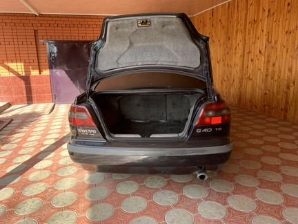 Volvo S40 1.9 МТ, 1999, седан