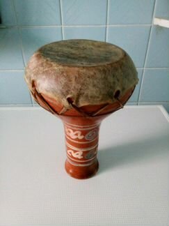 Дарбука - старинный ударный музыкальный инструмент