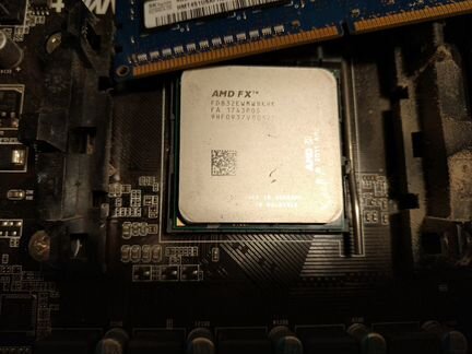 Gigabyte 970A-DS3P+AMD FX-8320+ оперативная память