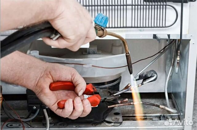 Ремонт холодильников Мастер