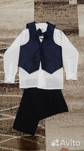 Классический костюм тройка на мальчика