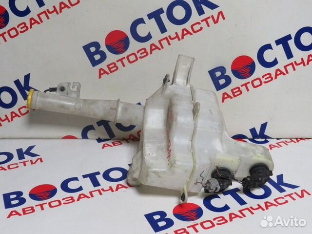 Бачок омывателя mazda MPV LY3P