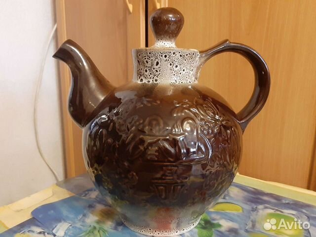 Чайник большой керамический