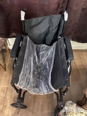 Инвалидная коляска новая