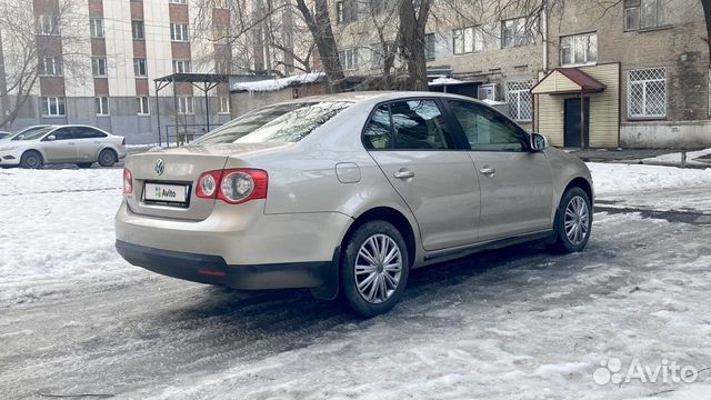 Volkswagen Jetta 1.6 AT, 2009, 208 000 км