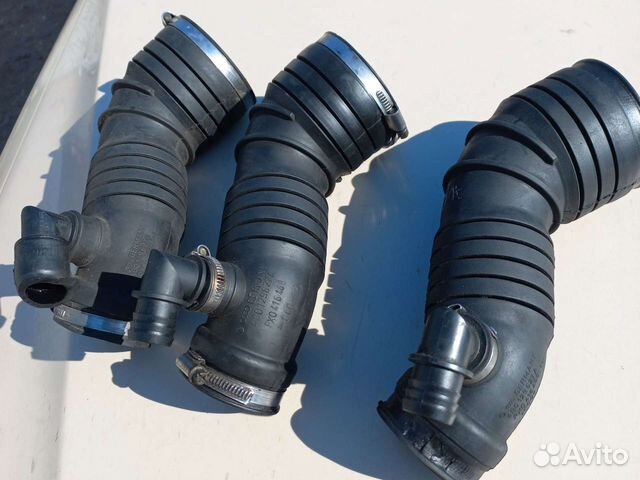 Audi A6 C5 2,5TDI патрубок 4B0129627A турбины