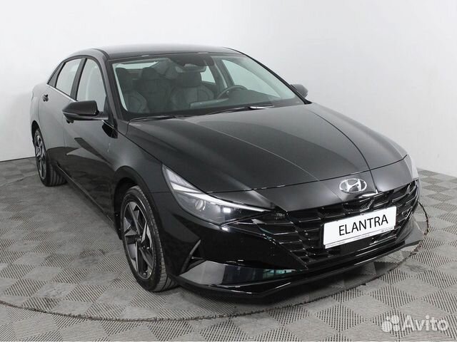 Hyundai Elantra 1.6 AT, 2021