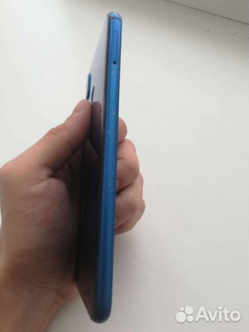 Телефон Huawei p20 lite