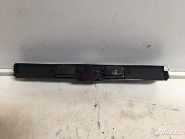 Блок кнопок (аварийка) Opel Astra H