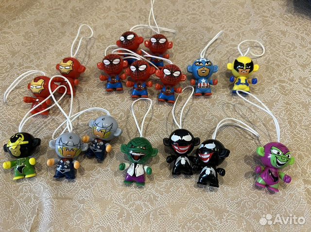Марвел брелоки киндер сюрприз