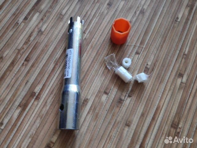 Ключ гаечный, рулевая втулка, резинки для доставки