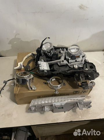 Фара левая Toyota Land Cruiser 200 2016