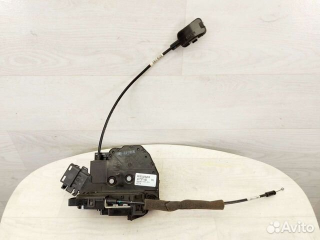 Замок двери задний левый Renault Megane 3