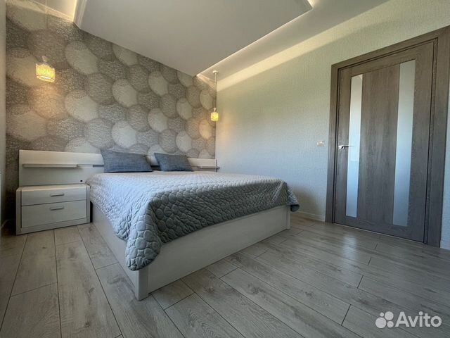 

1-к. квартира, 56 м², 8/8 эт.