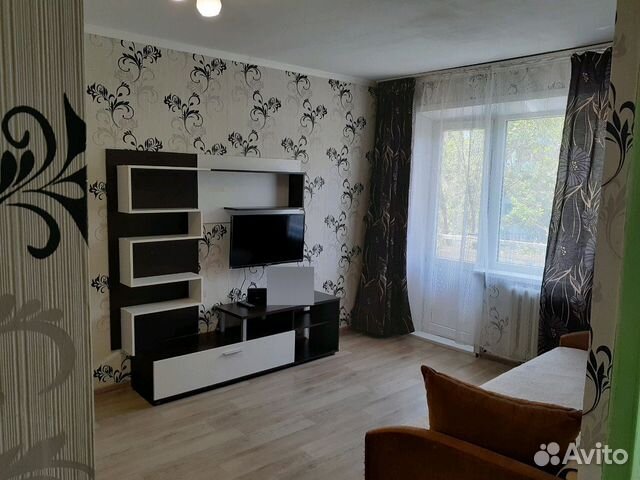 

1-к. квартира, 32 м², 3/5 эт.