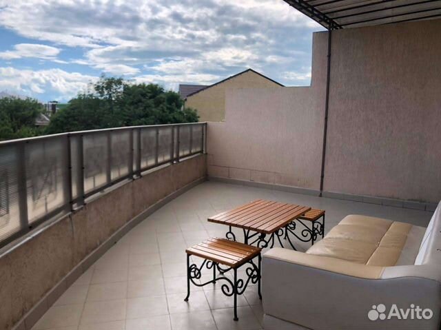 

Квартира-студия, 60 м², 2 кровати