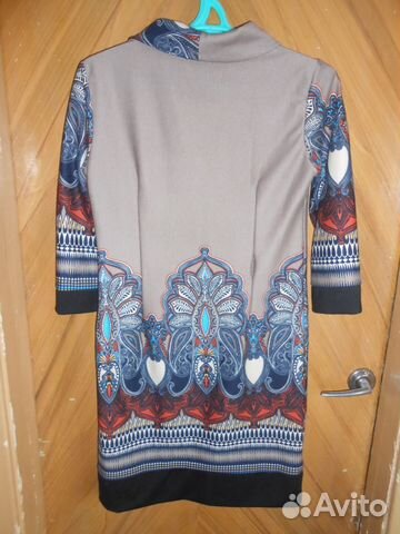 Повседневное платье с восточным орнаментом Повседневное платье с восточным орнаментом