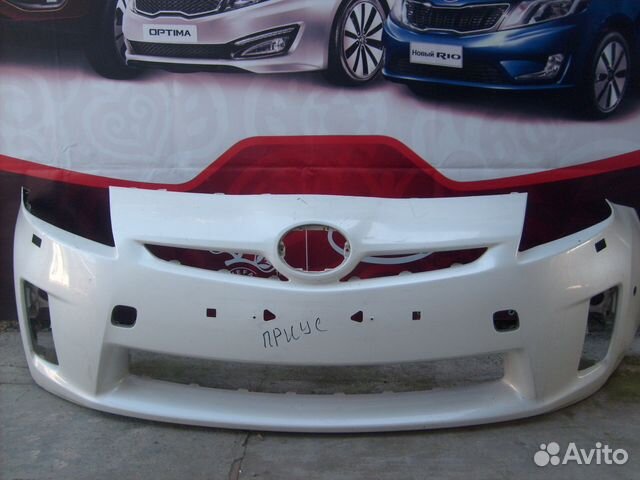 Передний бампер б. у 13-15г Toyota Приус