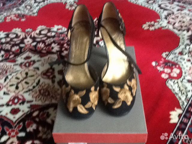 Новые кожанные туфли Carnaby Новые кожанные туфли Carnaby