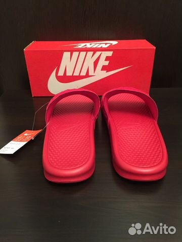 Сланцы Nike Benassi JDI QS Сланцы Nike Benassi JDI QS