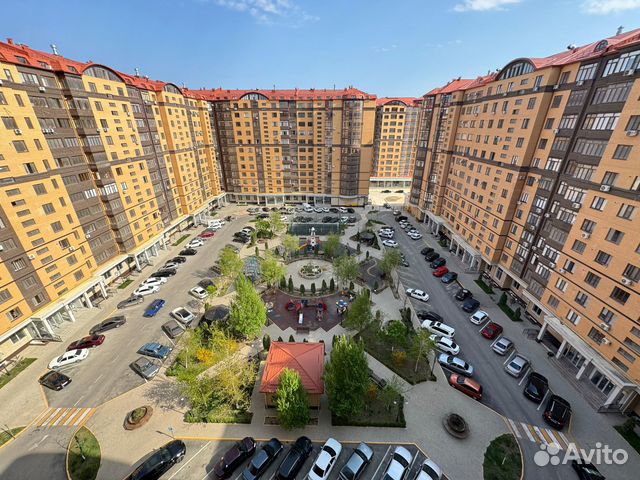 

1-к. квартира, 50 м², 10/12 эт.
