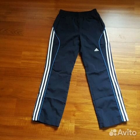 Спортивный костюм adidas Спортивный костюм adidas