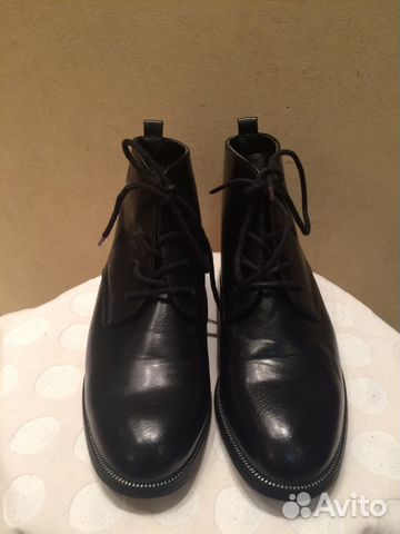 Ботинки осенние новые