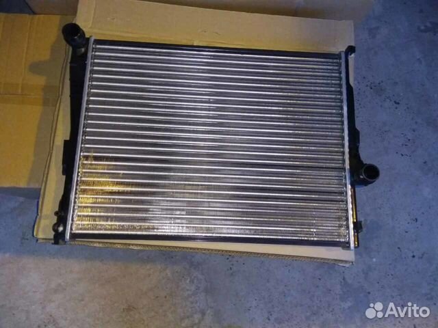 Радиатор охлаждения е46. Радиатор bmw e46. Радиатор охлаждения бмв е46 1. Радиатор охлаждения бмв е46. Радиатор охлаждения е46.