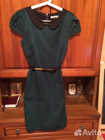 Платье зеленое
