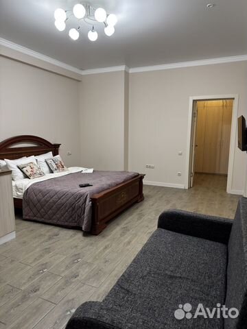 

Квартира-студия, 38 м², 1 кровать