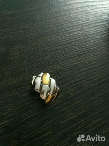 Сережка серебряная