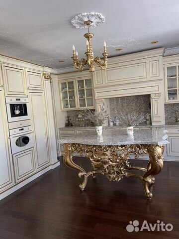 

8-к. таунхаус, 330 м²