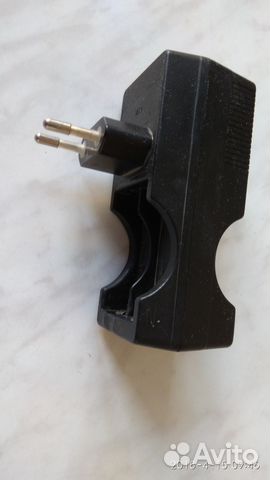 Зарядное устройство