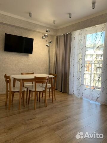

1-к. квартира, 55 м², 3 кровати