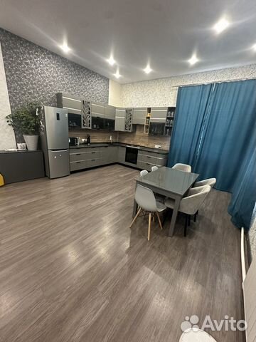 

3-к. коттедж, 160 м²