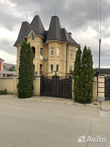 

5-к. коттедж, 280 м²