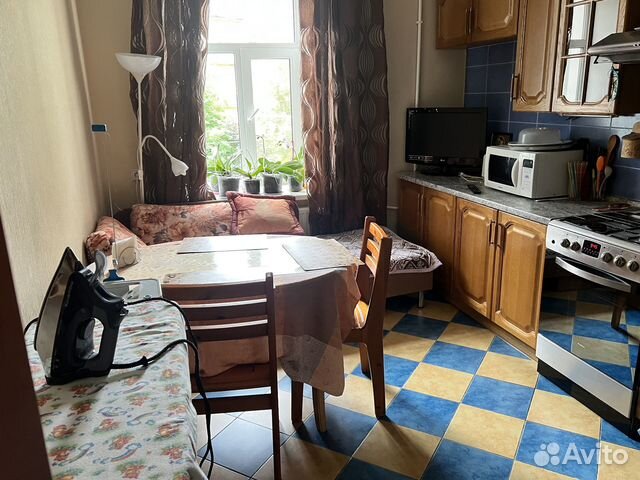 

2-к. квартира, 69 м², 3/3 эт.