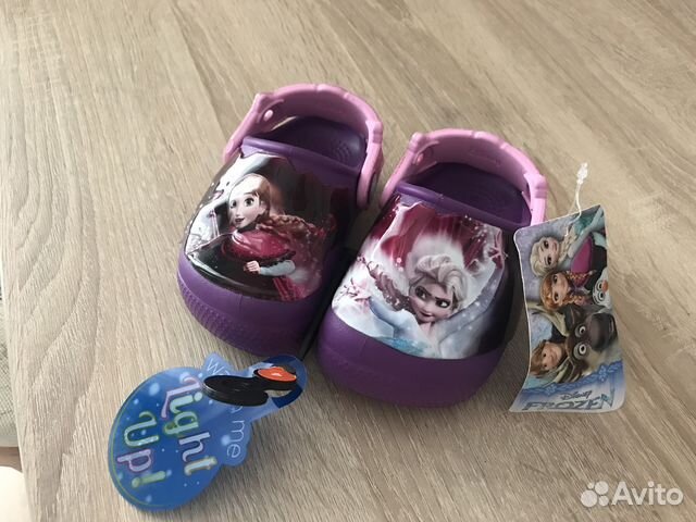 Crocs светящиеся, новые.Оригинал. Р.19-20 Crocs светящиеся, новые.Оригинал. Р.19-20