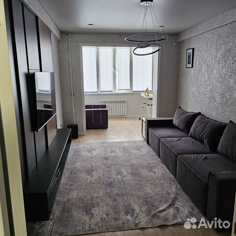 

3-к. квартира, 83 м², 2/9 эт.