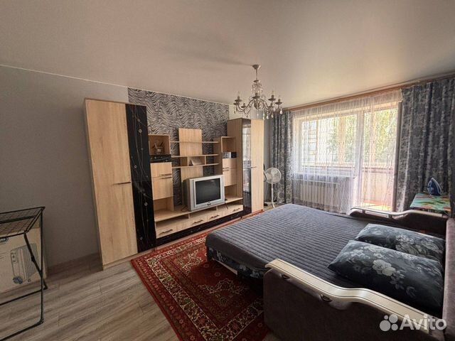 

1-к. квартира, 38 м², 2/9 эт.