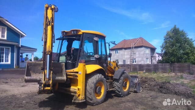Аренда экскаватора-погрузчика JCB 3CX super Аренда экскаватора-погрузчика JCB 3CX super