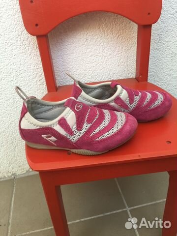 Кроссовки для девочки Кроссовки для девочки