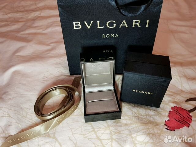 Коробка Bvlgari под кольцо глянец прорезь Коробка Bvlgari под кольцо глянец прорезь