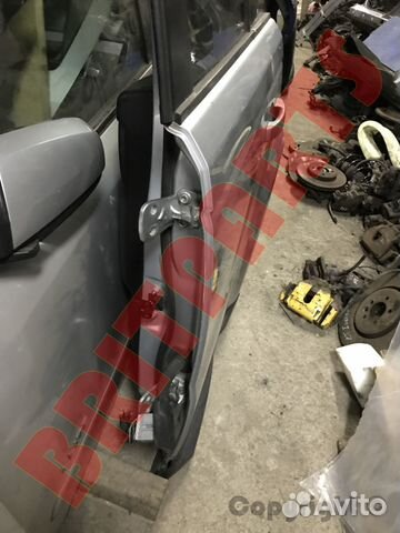 Дверь задняя левая в сборе range rover sport