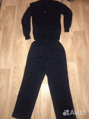 Спортивный костюм