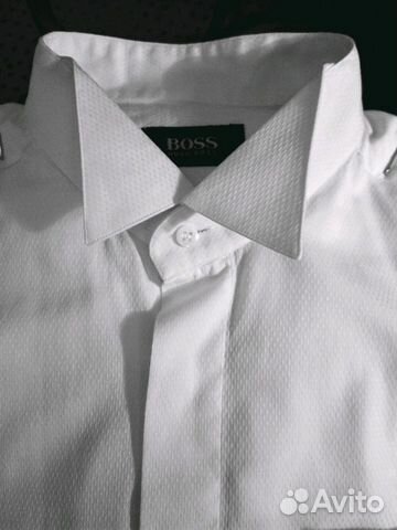 Рубашка белая под смокинг Hugo Boss р.41(L) Рубашка белая под смокинг Hugo Boss р.41(L)