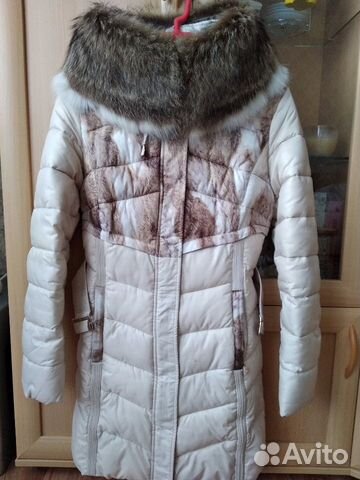 Пальто зимнее с натуральным мехом Пальто зимнее с натуральным мехом