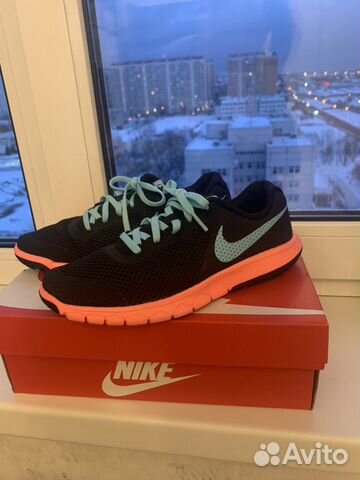 Кроссовки Nike Кроссовки Nike