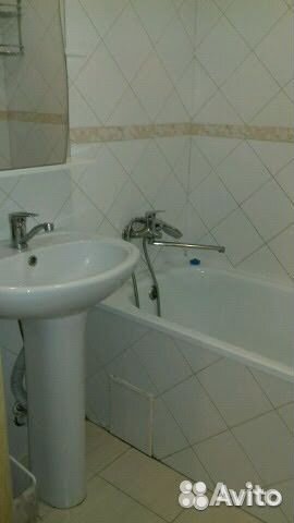 1-к квартира, 42 м², 3/10 эт.